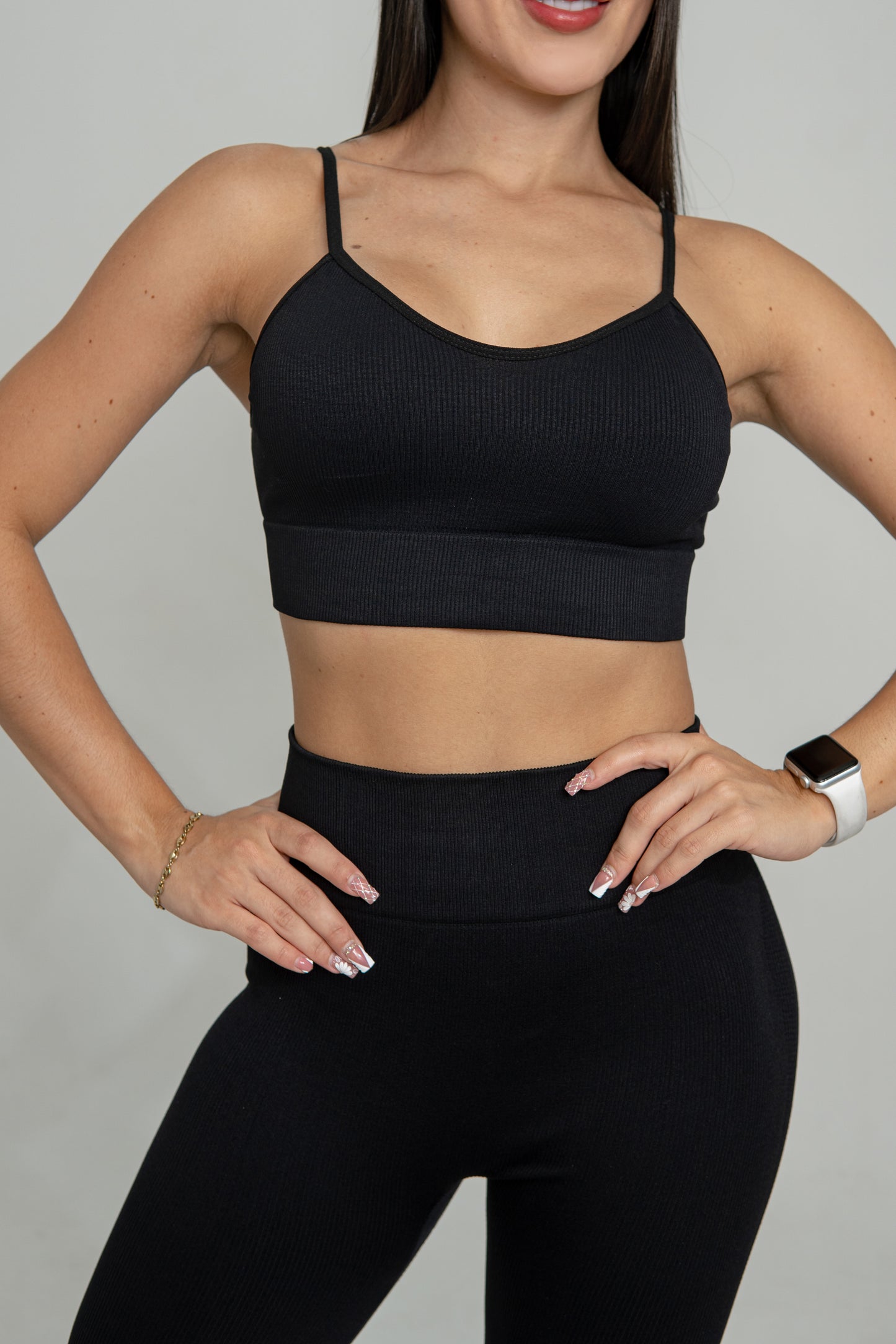 TOP SEAMLESS -BASIC NEGRO